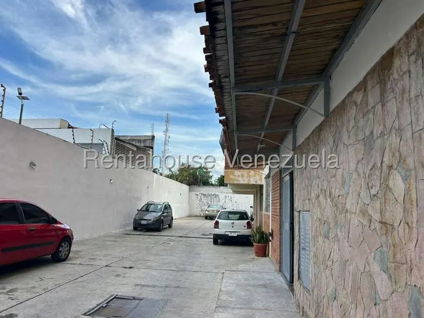 Apartamento (1 Nivel) en Venta en Centro, Lara - 31