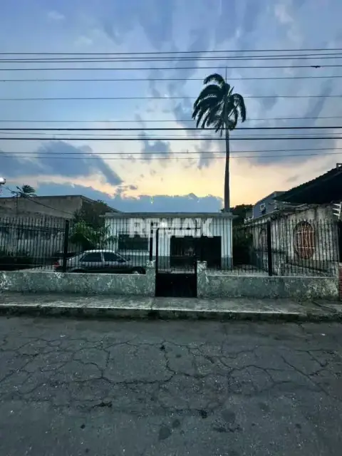 En Venta Casa Para Ser Remodelada Ubicada En Cagua.