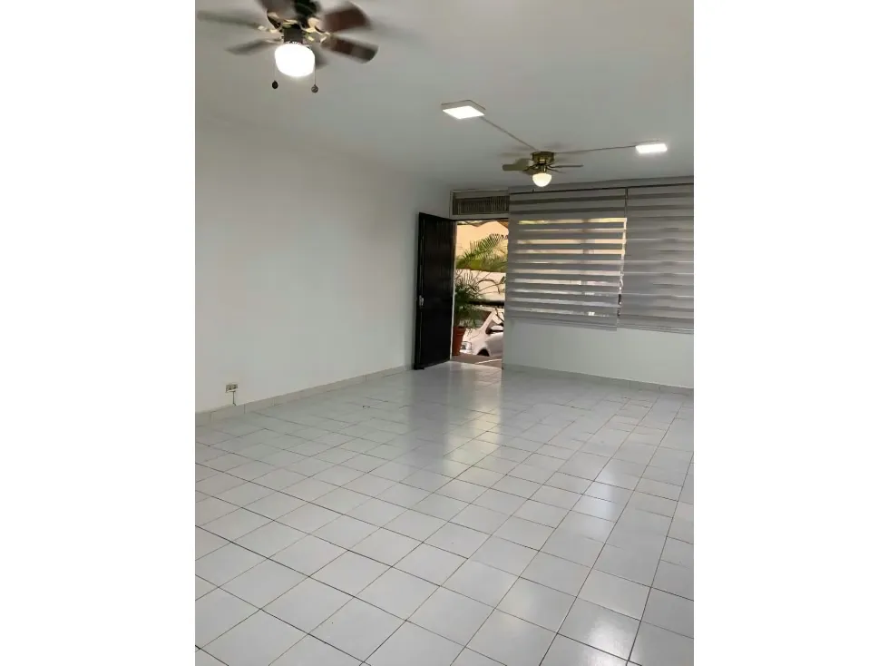 Alquilo anexo 65m2 Las Mercedes 6979 - 2