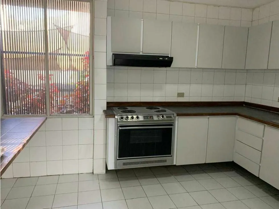 Alquilo anexo 65m2 Las Mercedes 6979 - 6