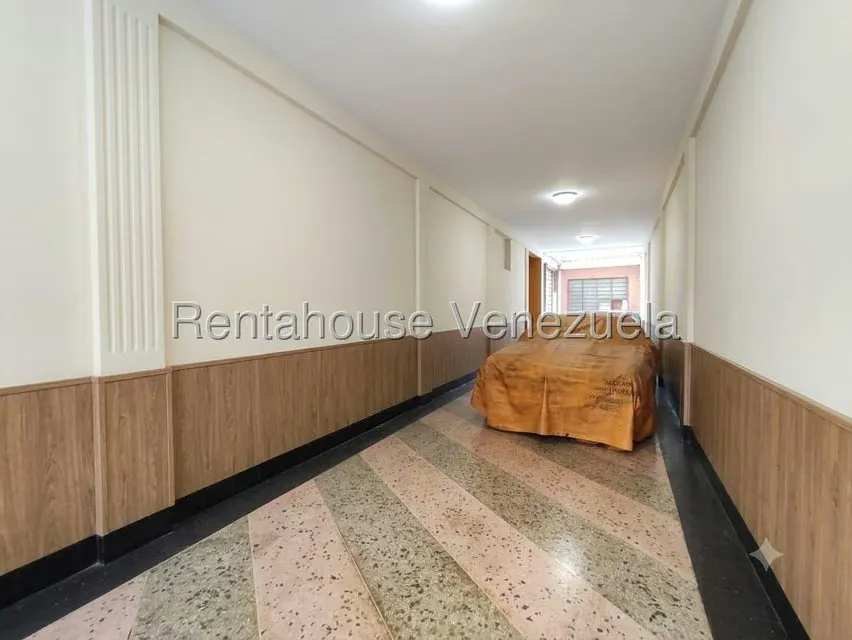 Comercial (Edificio) en Venta en Zona Centro, Aragua - 2