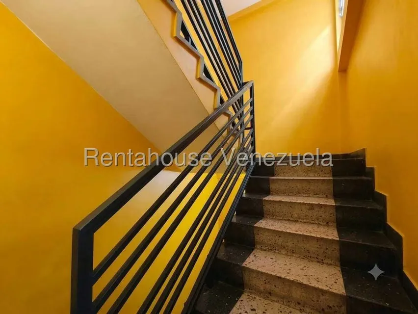 Comercial (Edificio) en Venta en Zona Centro, Aragua - 14
