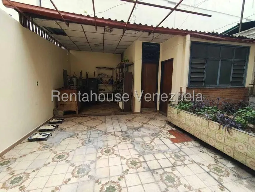 Comercial (Edificio) en Venta en Zona Centro, Aragua - 10