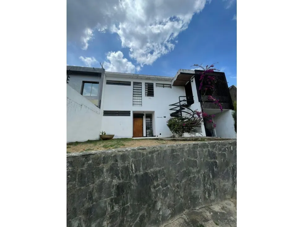 Casa en venta - El Cafetal, Calle Caripe