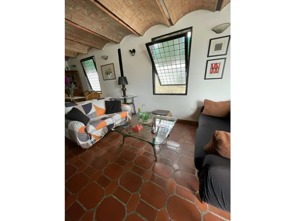 Casa en venta - El Cafetal, Calle Caripe - 12