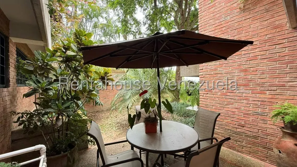 Casa (Duplex) en Venta en Oripoto, Distrito Metropolitano - 15