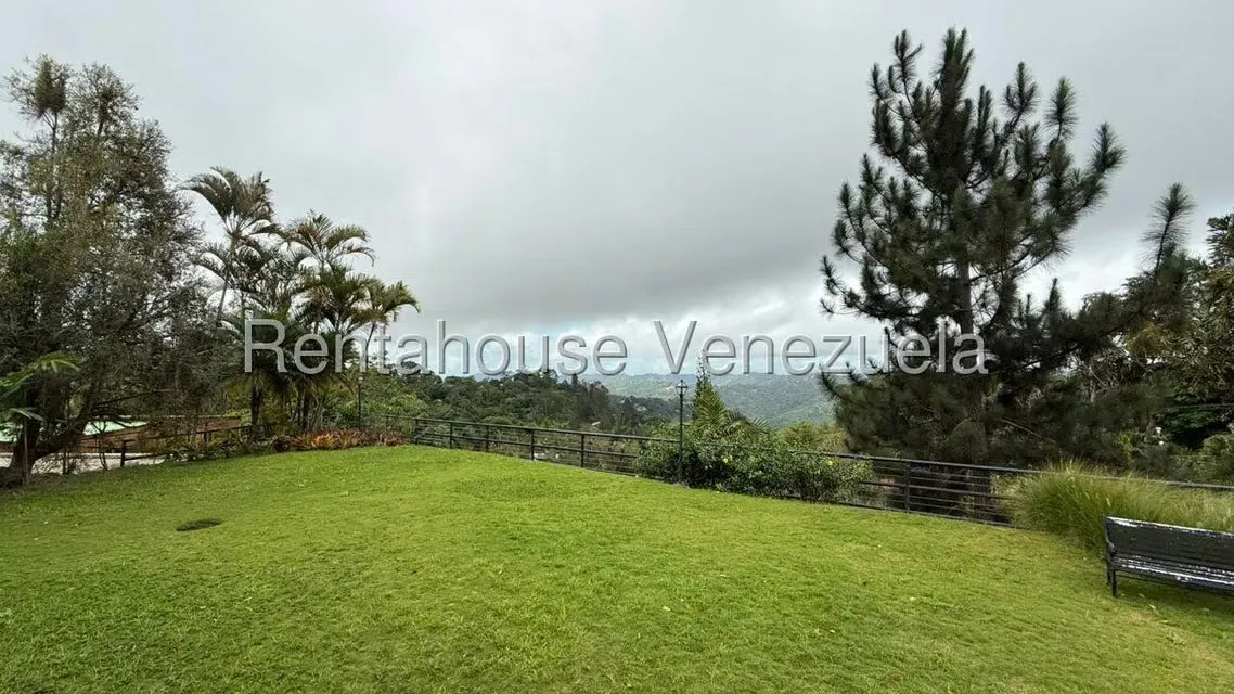 Casa (Duplex) en Venta en Oripoto, Distrito Metropolitano - 40