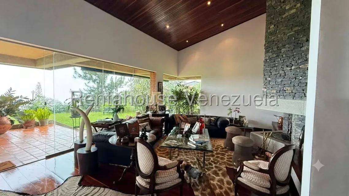 Casa (Duplex) en Venta en Oripoto, Distrito Metropolitano - 7
