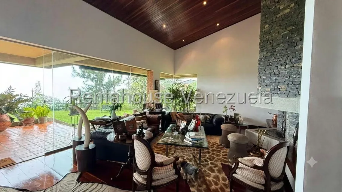 Casa (Duplex) en Venta en Oripoto, Distrito Metropolitano - 8