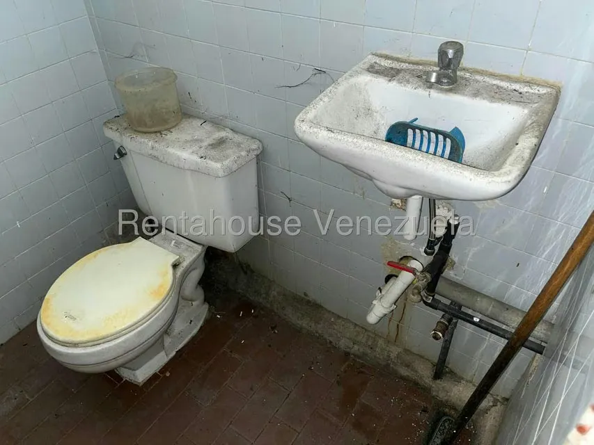 Apartamento (1 Nivel) en Venta en Centro, Carabobo - 11