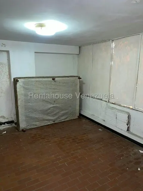 Apartamento (1 Nivel) en Venta en Centro, Carabobo - 13