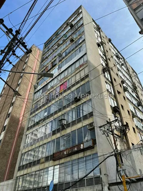 Apartamento (1 Nivel) en Venta en Centro, Carabobo - 25