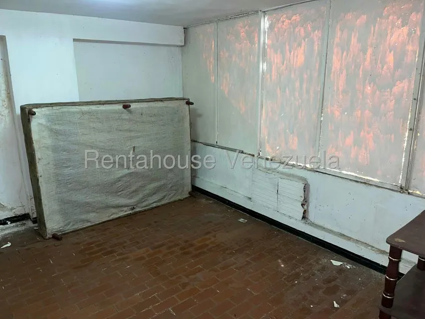 Apartamento (1 Nivel) en Venta en Centro, Carabobo - 4