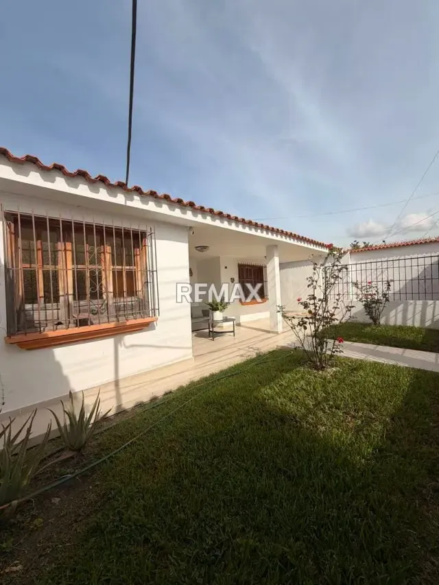 Casa Remodelada en Ciudad Alianza Guacara para diseñar la cocina a tu gusto - 4