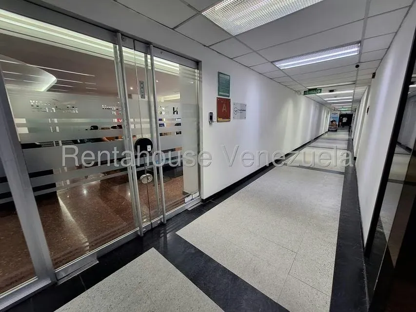 Oficina en Venta en Chuao, Distrito Metropolitano - 11