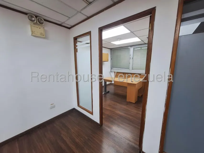 Oficina en Venta en Chuao, Distrito Metropolitano - 5