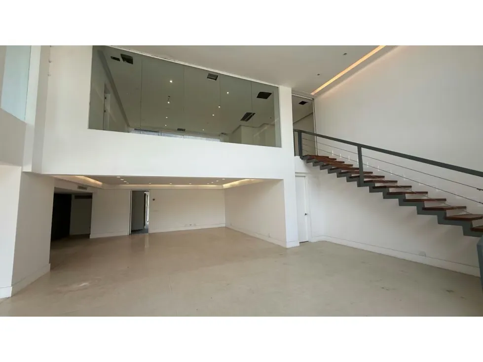 Se vende PH Urb. Altamira 400m2 - 6