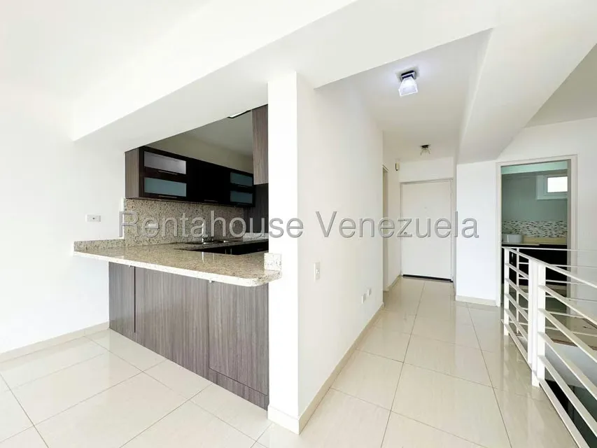 Apartamento (Duplex) en Venta en Alto Hatillo, Distrito Metropolitano - 11