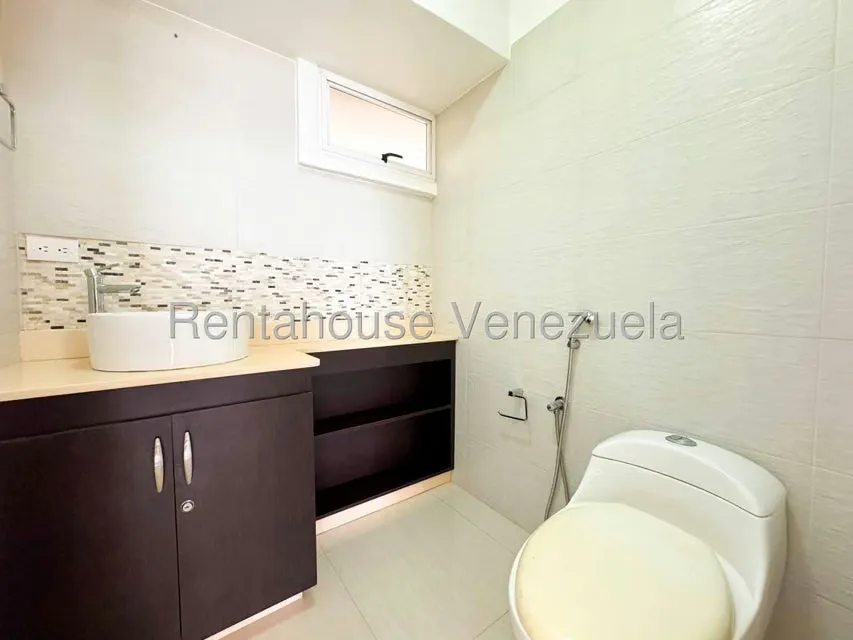 Apartamento (Duplex) en Venta en Alto Hatillo, Distrito Metropolitano - 17