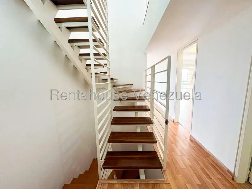 Apartamento (Duplex) en Venta en Alto Hatillo, Distrito Metropolitano - 18