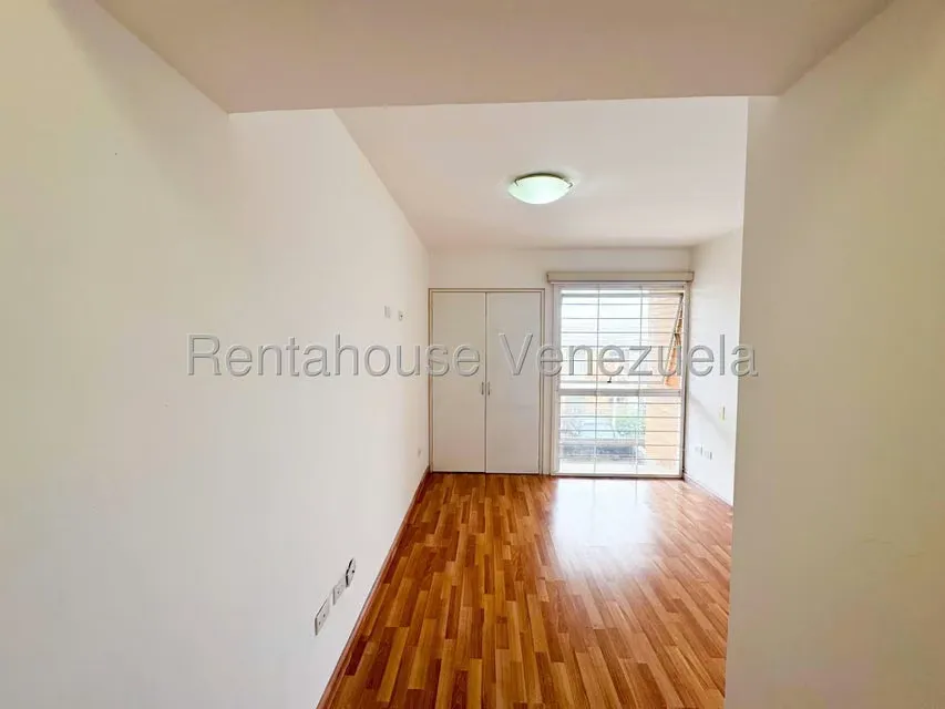 Apartamento (Duplex) en Venta en Alto Hatillo, Distrito Metropolitano - 23
