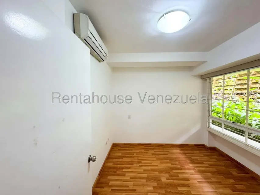 Apartamento (Duplex) en Venta en Alto Hatillo, Distrito Metropolitano - 31