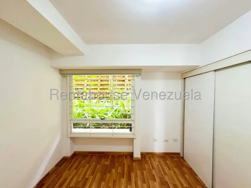 Apartamento (Duplex) en Venta en Alto Hatillo, Distrito Metropolitano - 36