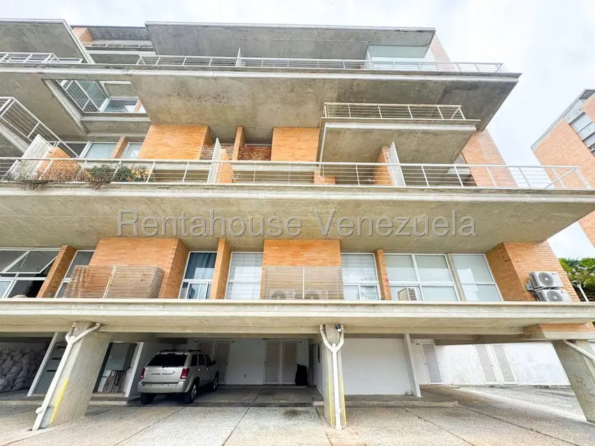Apartamento (Duplex) en Venta en Alto Hatillo, Distrito Metropolitano - 37