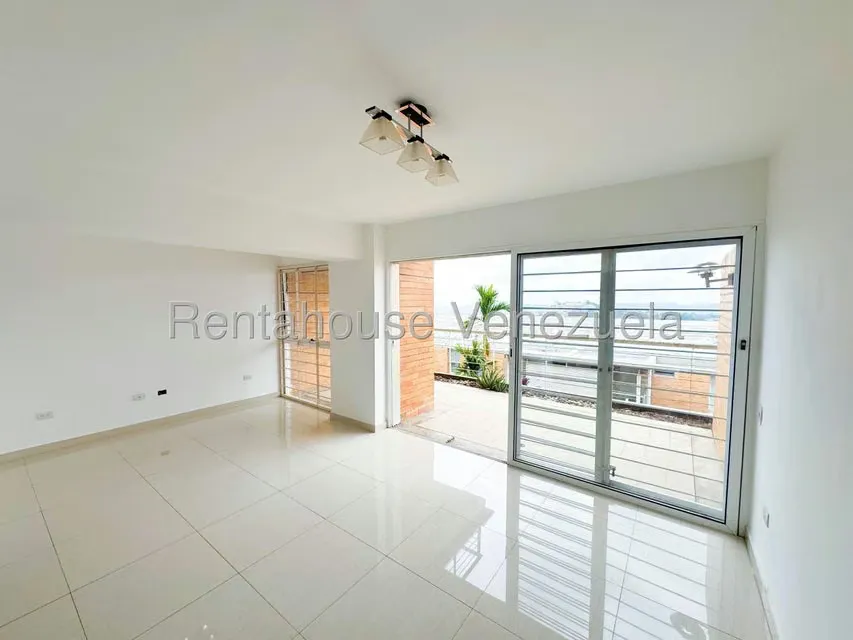Apartamento (Duplex) en Venta en Alto Hatillo, Distrito Metropolitano - 6