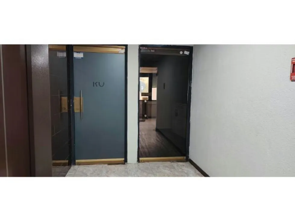 Alquilo oficina 230m2 Altamira 4776 - 27