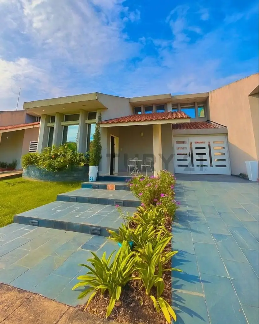 Hermoso y lujoso Townhouse totalmente equipado