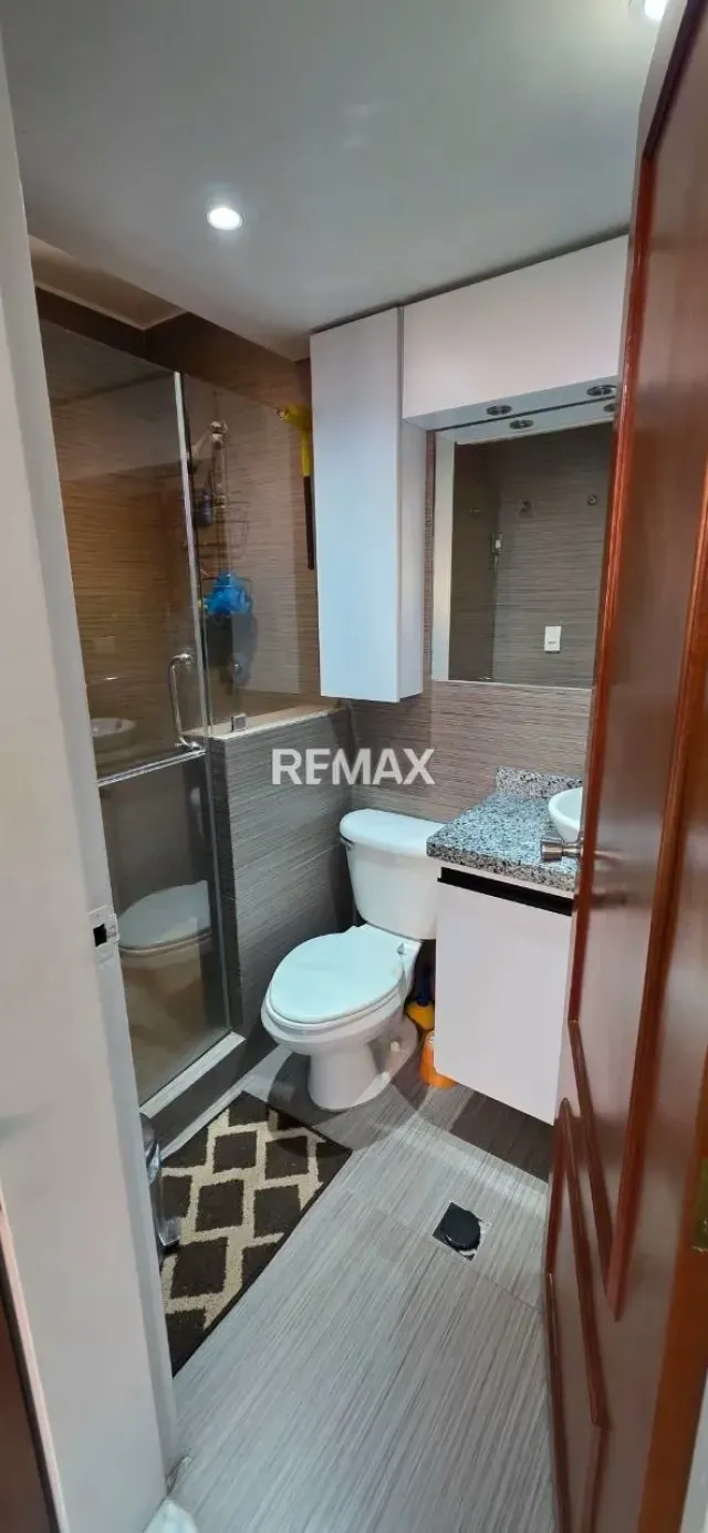 En Venta apartamento ubicado en la Urbanizacion Colinas de La Tahona - 14