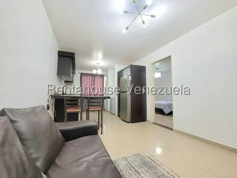 Apartamento (1 Nivel) en Alquiler en Ciudad Roca, Lara - 6