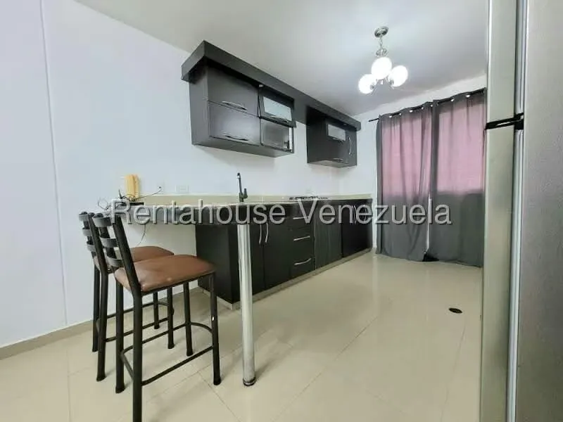 Apartamento (1 Nivel) en Alquiler en Ciudad Roca, Lara - 7