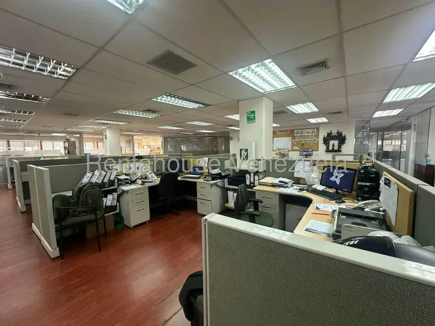 Oficina en Venta en Los Palos Grandes, Distrito Metropolitano - 14