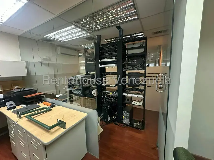 Oficina en Venta en Los Palos Grandes, Distrito Metropolitano - 22