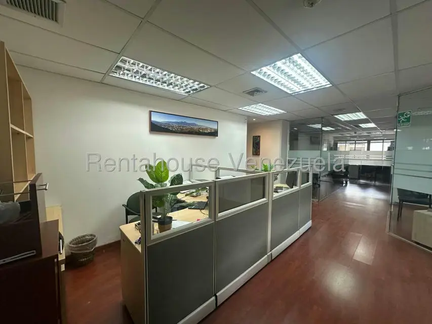 Oficina en Venta en Los Palos Grandes, Distrito Metropolitano - 27