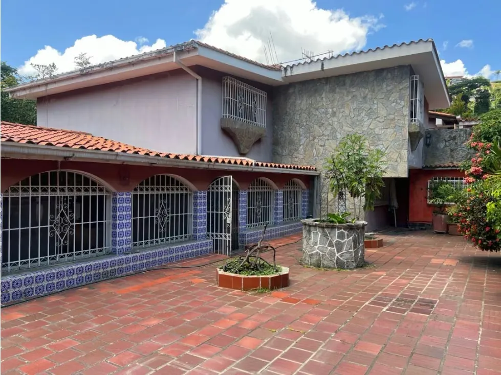 Vendo casa para remodelar 760m2 en Caurimare 7894