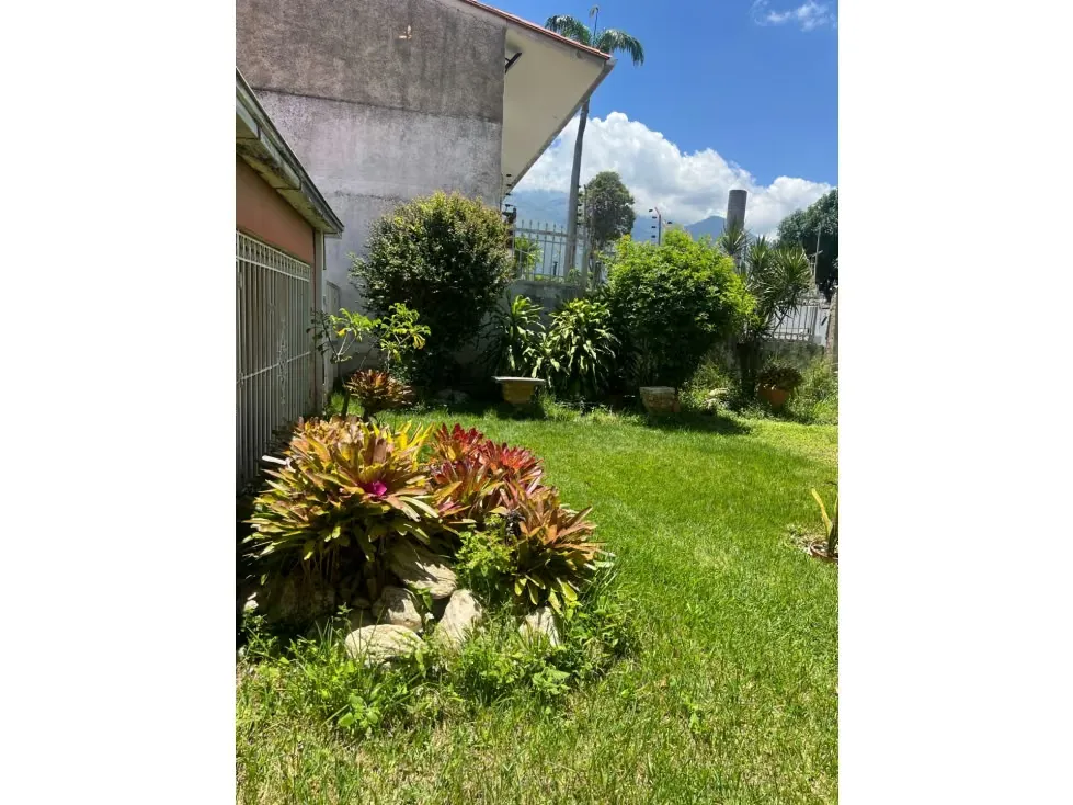 Vendo casa para remodelar 760m2 en Caurimare 7894 - 4