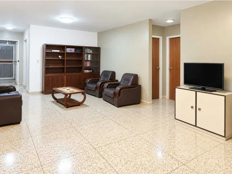 APARTAMENTO EN VENTA – AVENIDA UNIVERSIDAD, CENTRO DE CARACAS 100M2 - 2