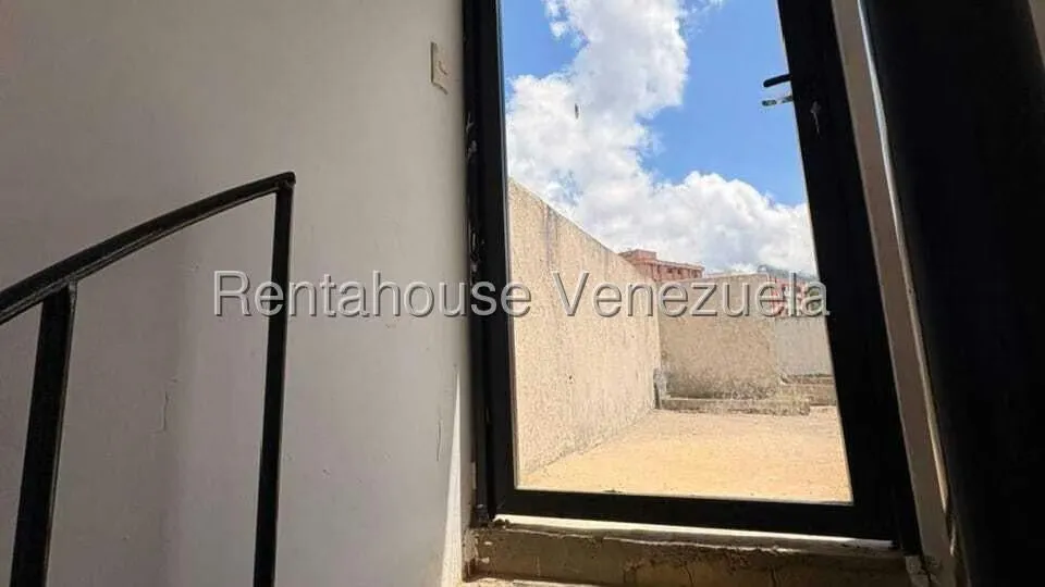 Apartamento (Duplex) en Venta en Lomas del Avila, Distrito Metropolitano - 15