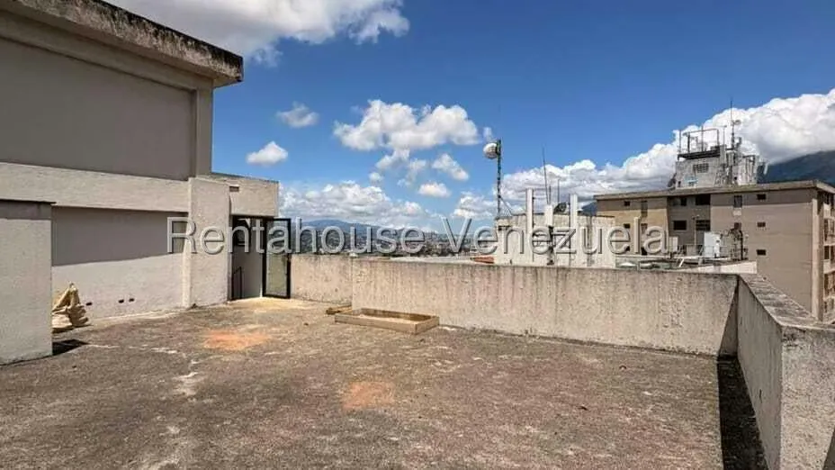 Apartamento (Duplex) en Venta en Lomas del Avila, Distrito Metropolitano - 17
