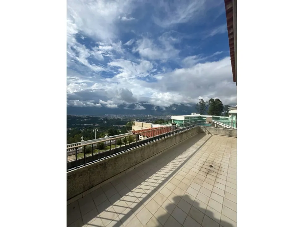 Se vende casa 1000 m2 4H+2S/5.5B+S/4P Los Naranjos [Norte 5] - 5