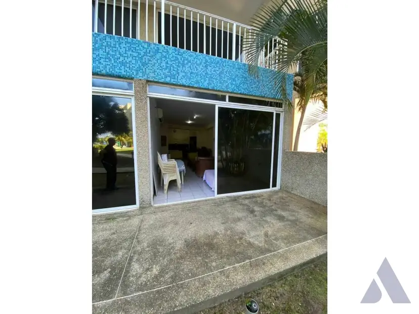 Vendo apartamento PB c/ terraza 105m2 Palmeras de Aguasal 3308
