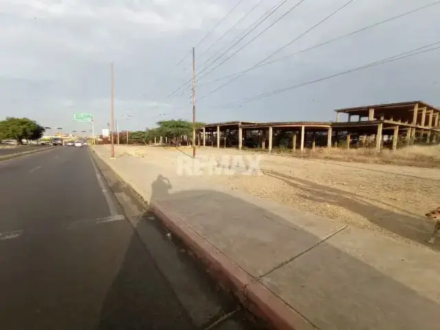 En Venta Terreno en La Av Tachira