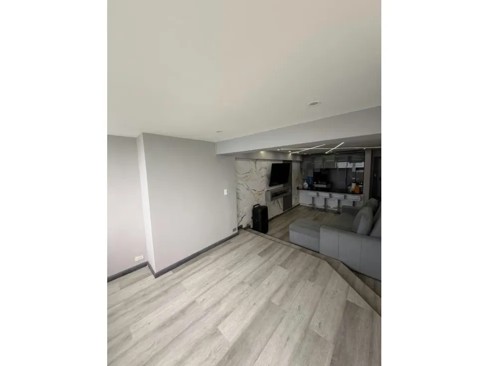 Apartamento en Venta en Catia La Mar - 2