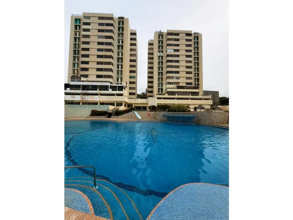 Apartamento en Venta en Catia La Mar - 11