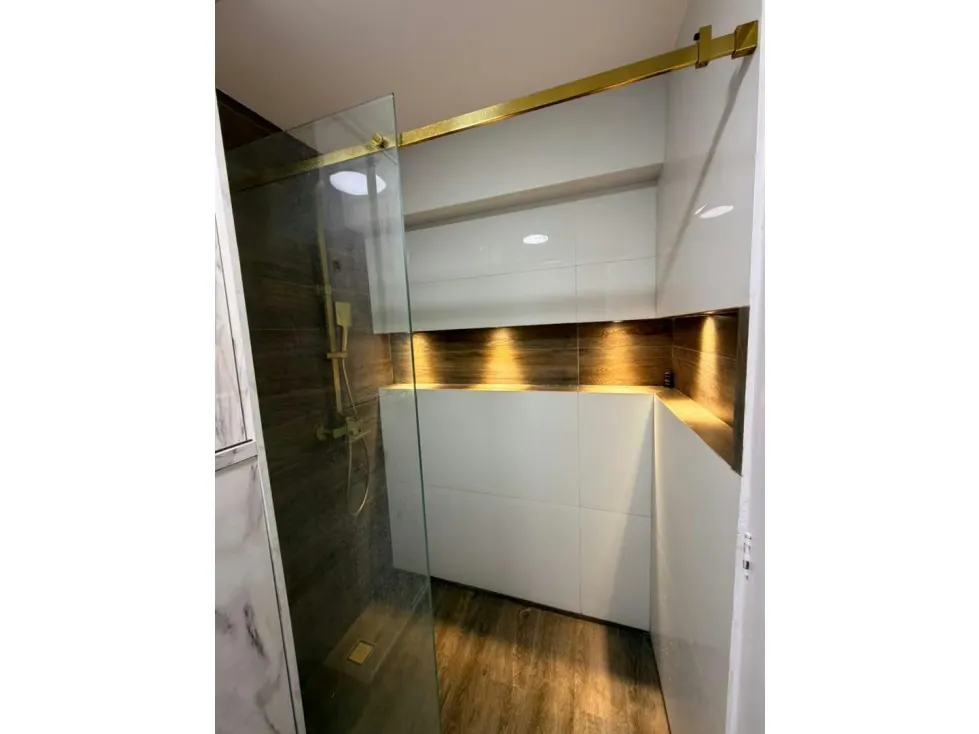Apartamento en Venta en Catia La Mar - 6