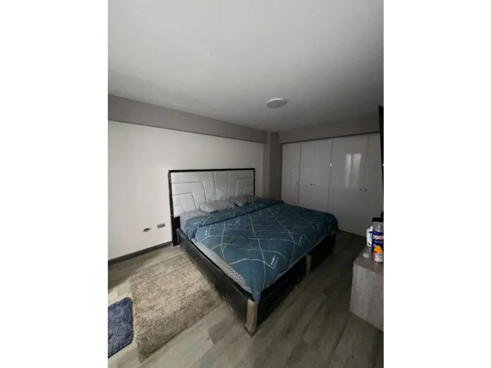 Apartamento en Venta en Catia La Mar - 8