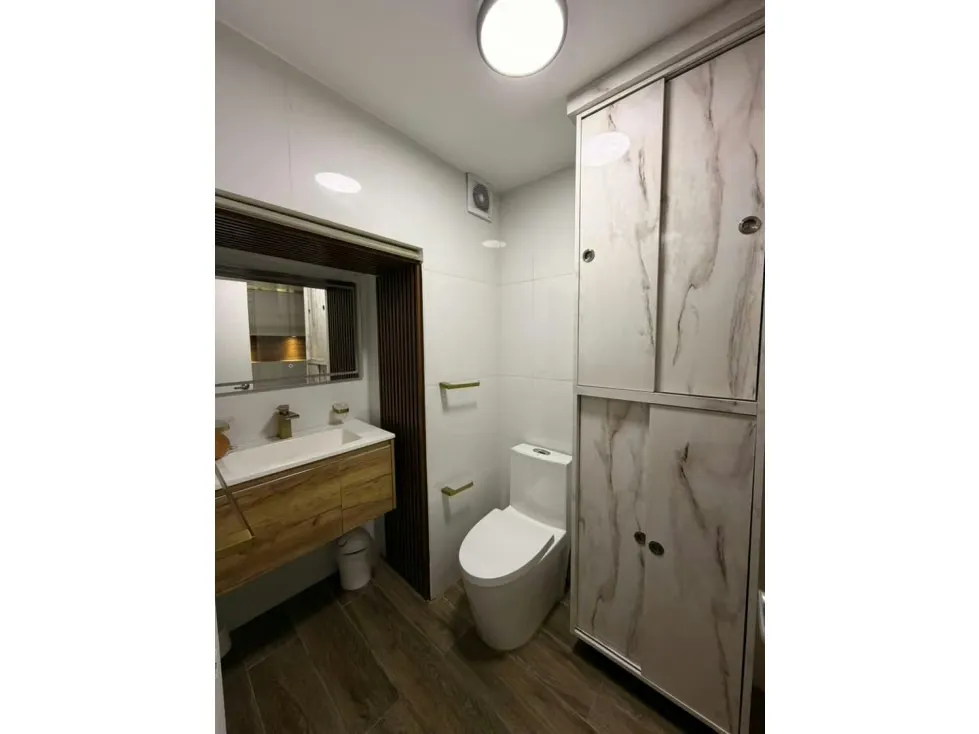 Apartamento en Venta en Catia La Mar - 9